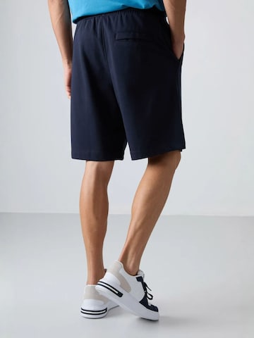 Tommy Life Regular Pants in Blue