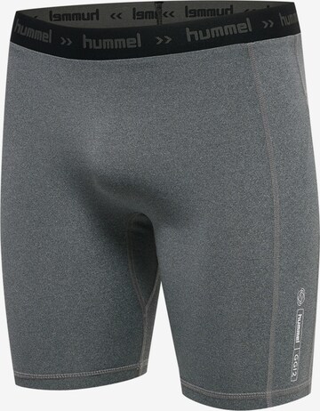 Skinny Pantalon de sport Hummel en gris