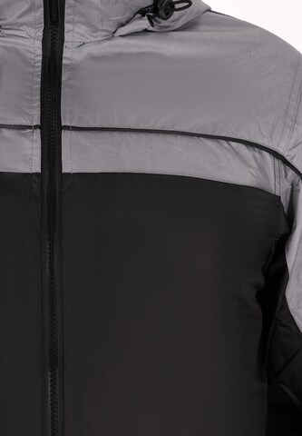 caversham Between-season jacket in Black