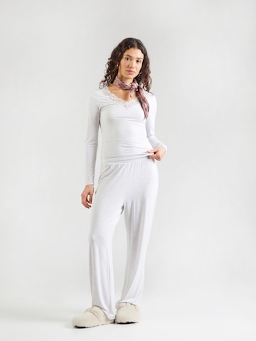 Hunkemöller - Pijama en gris: frente