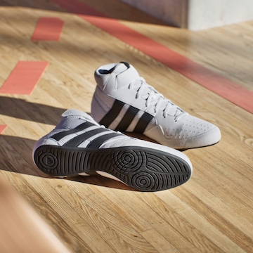 Chaussure de sport 'HVC Plus' ADIDAS PERFORMANCE en blanc