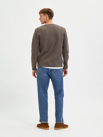 SELECTED HOMME Gebreid vest in Bruin