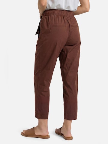 Slimfit Pantaloni con pieghe di Betty & Co in marrone