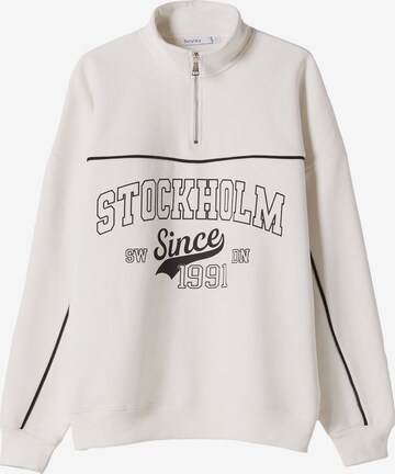 Bershka Sweatshirt in Weiß: predná strana