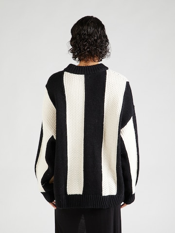 TOPSHOP Sweter w kolorze czarny