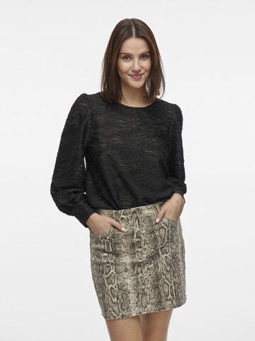 T-shirt VILA en noir : devant