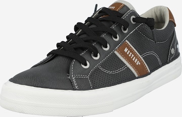 MUSTANG Platform trainers in Grey: front