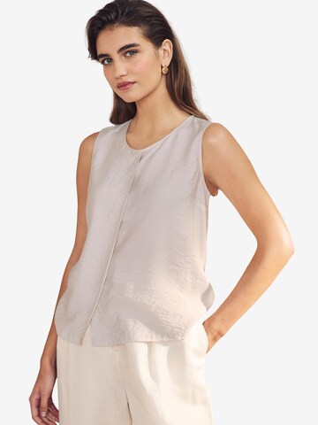 Next Top in Beige: Vorderseite
