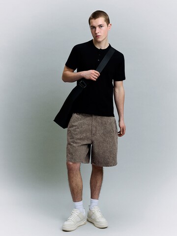 Bershka Baggy Shorts in Grau