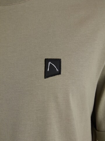 CHASIN' Shirt 'Bro' in Green