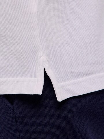 FALKE Shirt 'Smart Polo Ultralight' in White