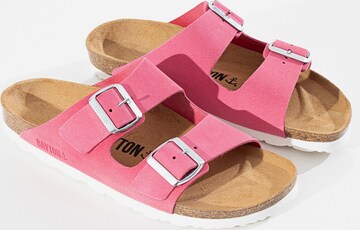 Bayton Mules 'Vegan' in Pink: front