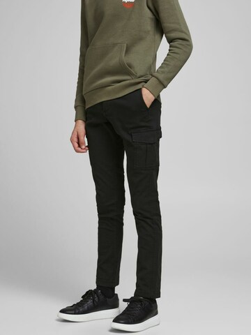 Coupe slim Pantalon 'Marco' Jack & Jones Junior en noir : devant