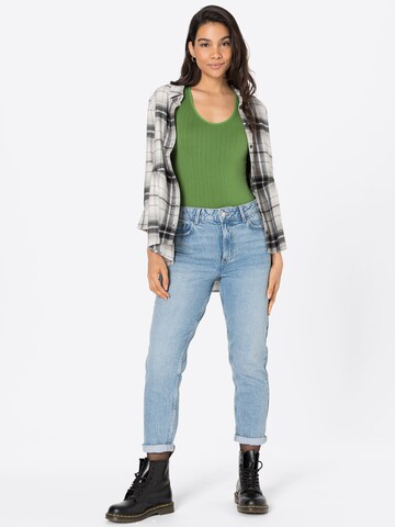 Nasty Gal - Camisa body em verde