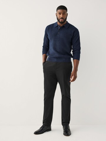 regular Pantaloni chino di Next in nero