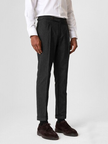 Antioch Regular Pleat-front trousers 'Nikolaus' in Black