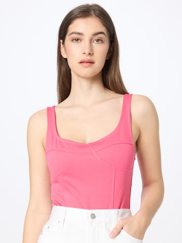 Shirtbody Calvin Klein Jeans en rose : devant