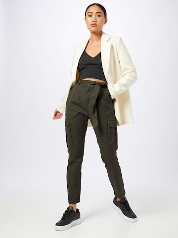 VERO MODA Regular Cargo Pants 'Eva' in Green