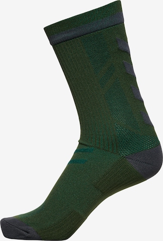 Chaussettes de sport 'ACTION' Hummel en vert : devant