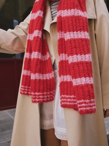 Next - Cachecóis em rosa