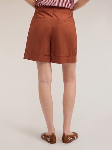 regular Pantaloni di MOTIVI in marrone