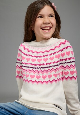 SCOUT Sweater in White