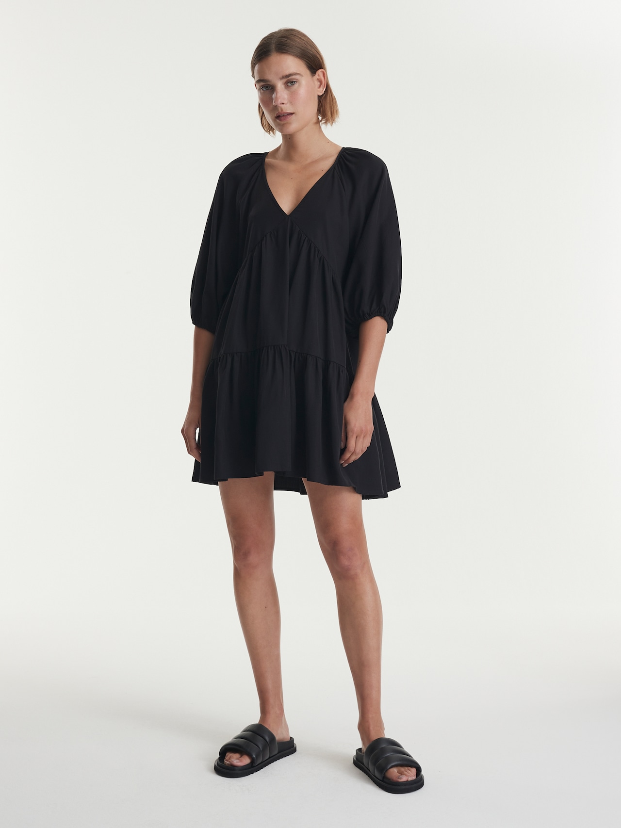 EDITED Produkte Kleid 'Aamu' schwarz