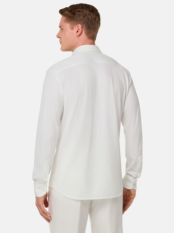 Boggi Milano Regular fit Skjorta 'B Tech' i vit