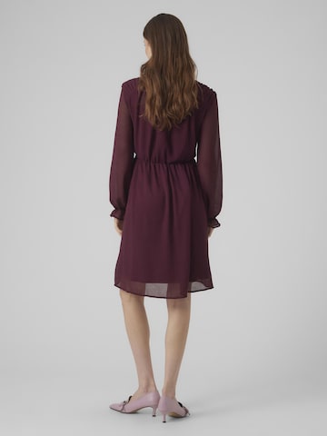 Robe-chemise 'VIGGA' VERO MODA en rouge