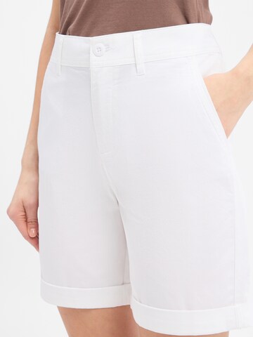 Marie Lund Regular Broek 'Bermuda' in Wit