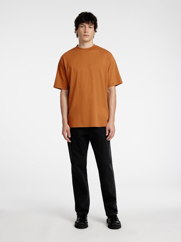 SELECTED T-Shirt in Braun