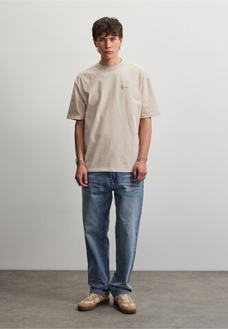 T-Shirt 'Signar' Pegador en beige