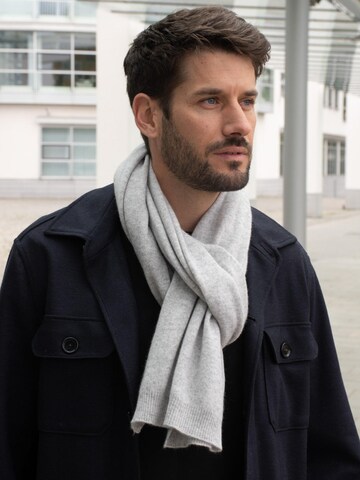 MayTree Scarf in Grey