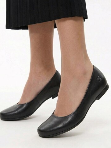 Maciejka Ballet Flats '00903-01/01-6' in Black