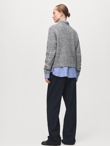 MANGO Svetr 'TRENETA' – šedá