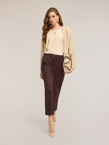 MOTIVI Regular Broek in Bruin