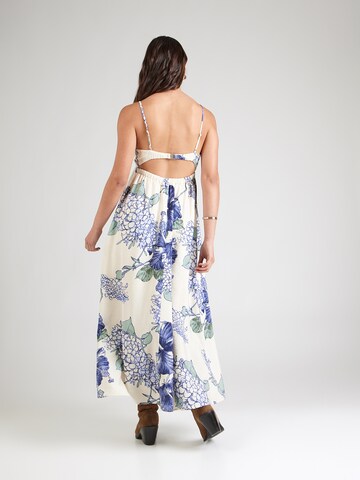 Abercrombie & Fitch Kesämekko värissä valkoinen