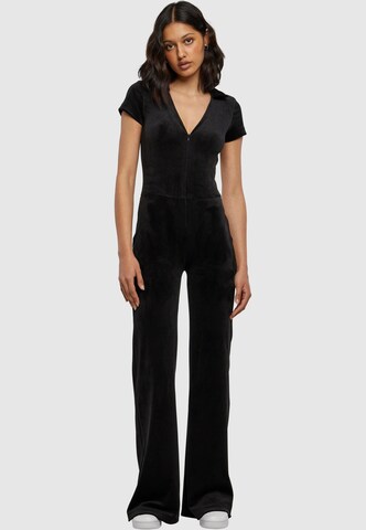 Urban Classics Jumpsuit in Black: front