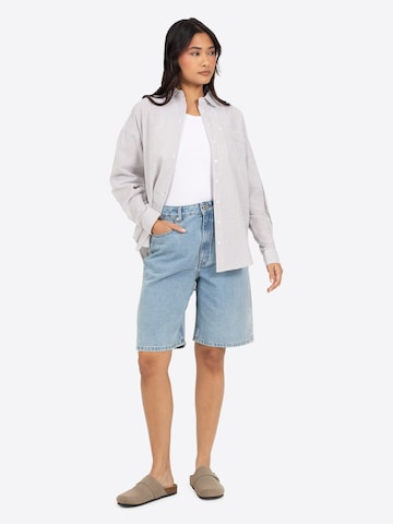 BRAVE SOUL Blouse in Grey