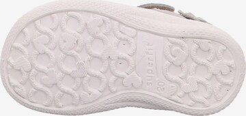 SUPERFIT - Sandalias 'Polly' en gris