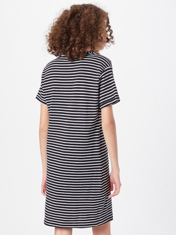Stitch and Soul - Vestido en negro