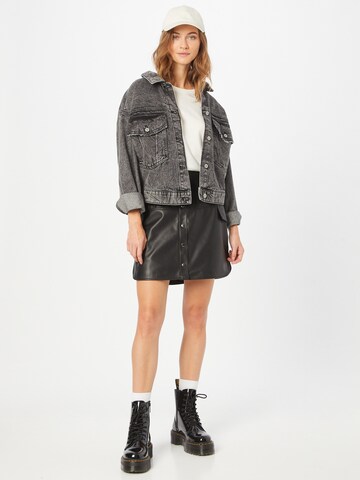 VERO MODA Rock 'VMLOVING' in Schwarz