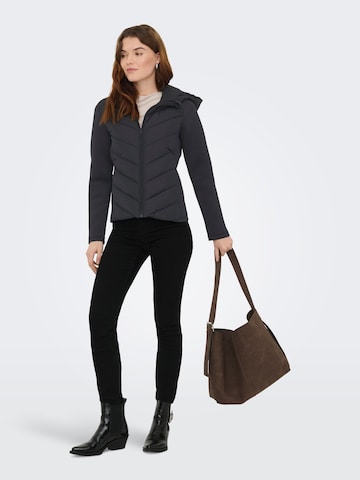 JDY - Chaqueta de entretiempo 'JDYReef' en negro