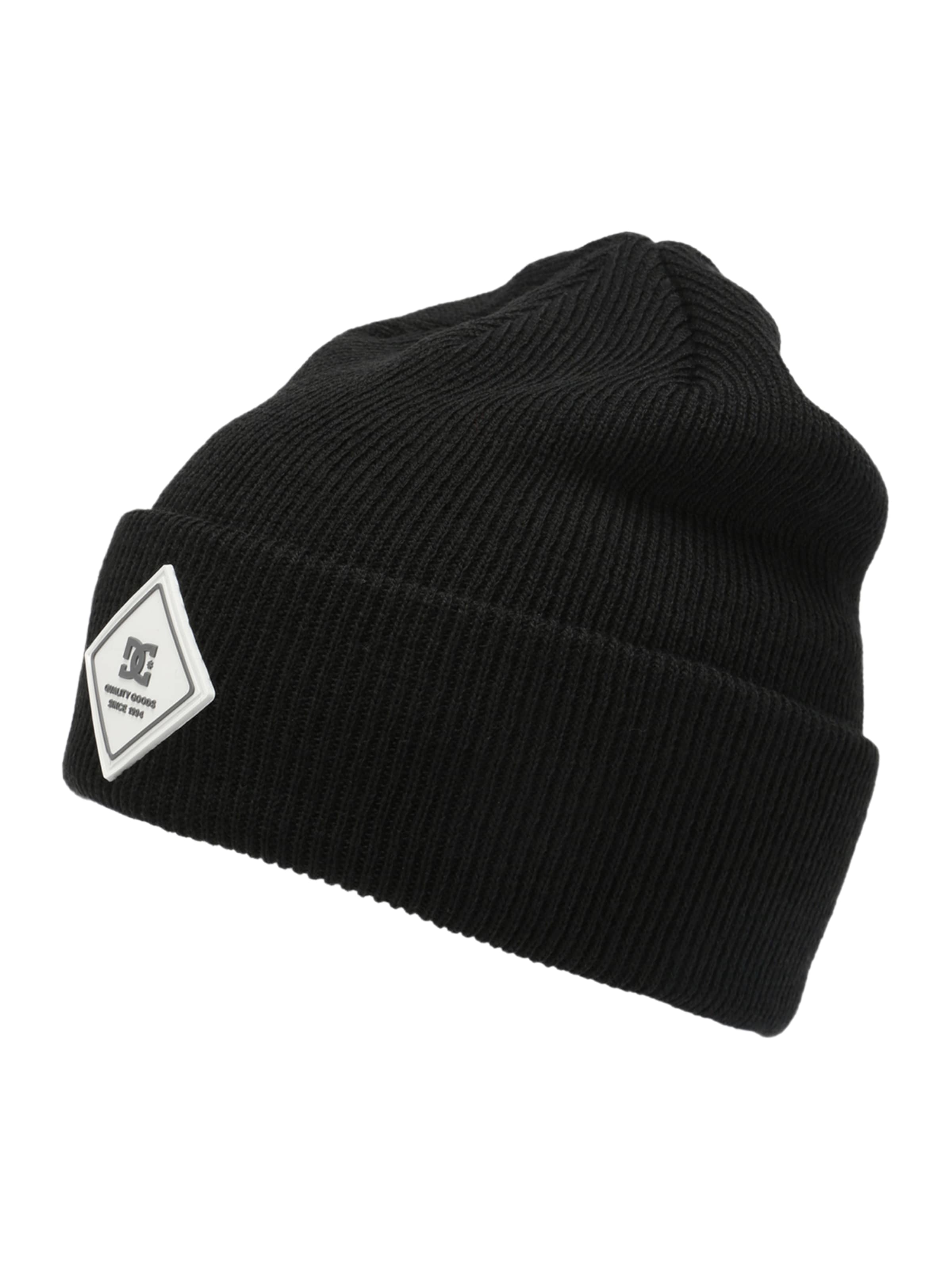 Căciuli sport de la DC Shoes pe negru: față