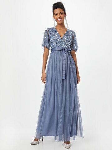 Maya Deluxe Evening dress in Blue: front