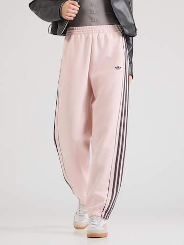 ADIDAS ORIGINALS Tapered Παντελόνι σε ροζ: μπροστά