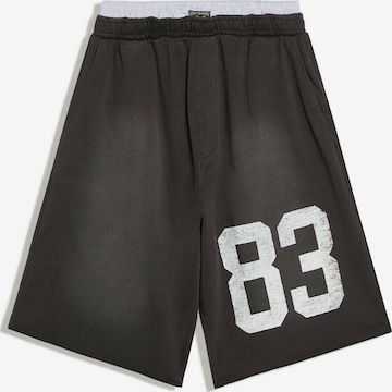 Baggy Pantaloni di Bershka in nero: frontale