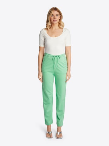 Rich & Royal Regular Trousers in Green
