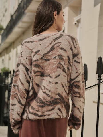 Next Pullover in Braun