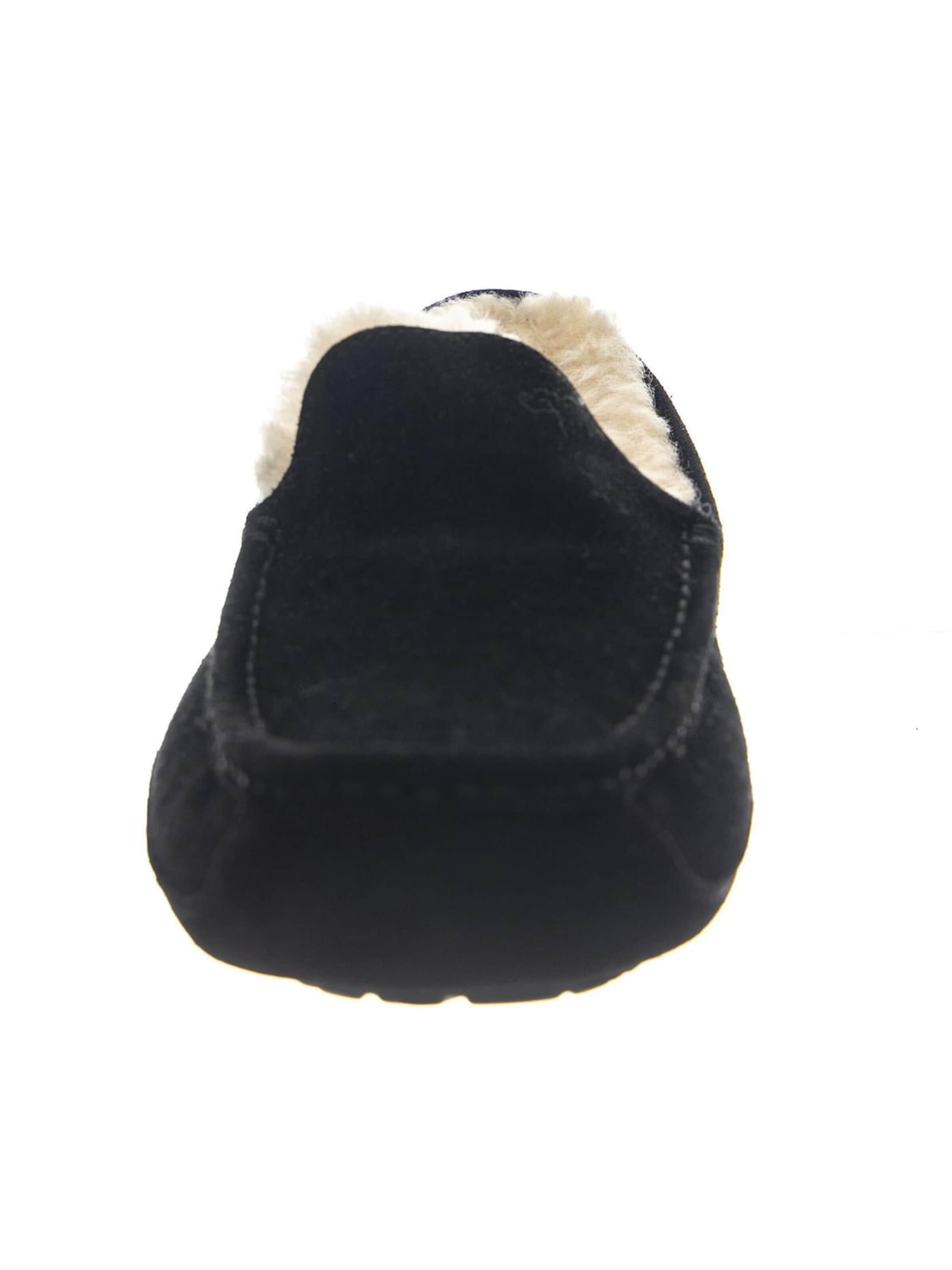 UGG Moccasin 'Ascot Black Shoes' in Black